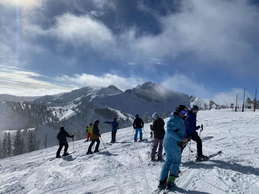 Retirement Summit attendees skiing